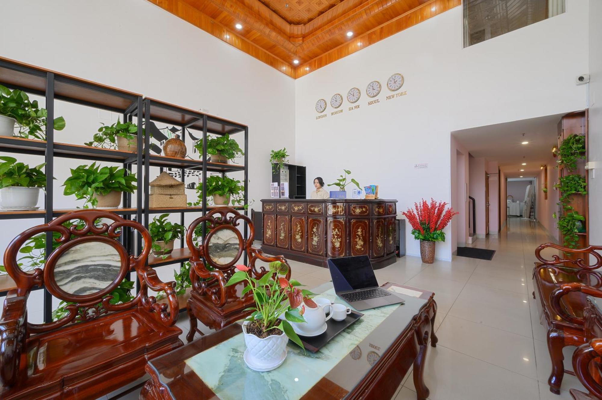 Luxy Park Hotel - Phu Quoc Centre Экстерьер фото