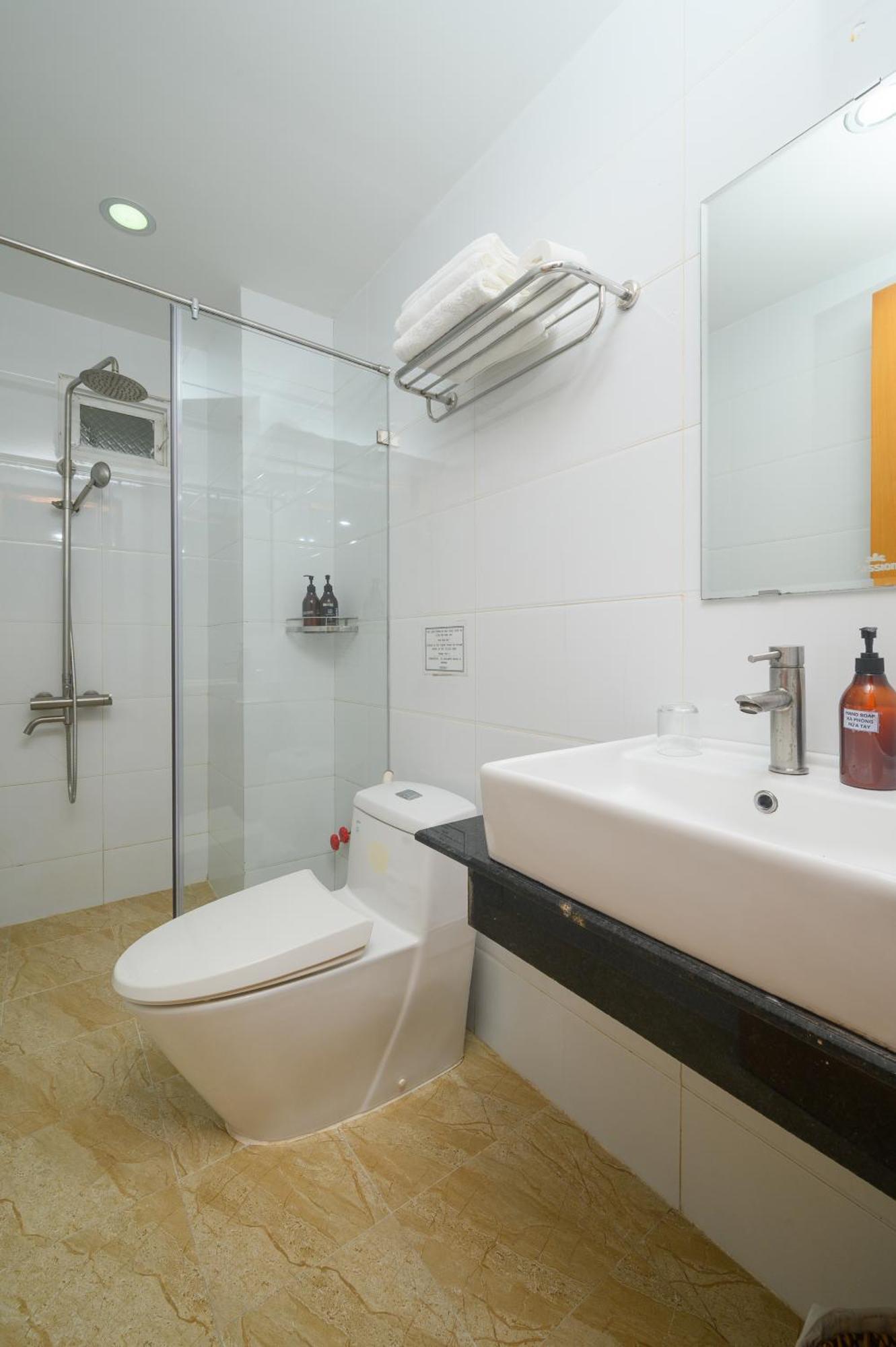 Luxy Park Hotel - Phu Quoc Centre Экстерьер фото